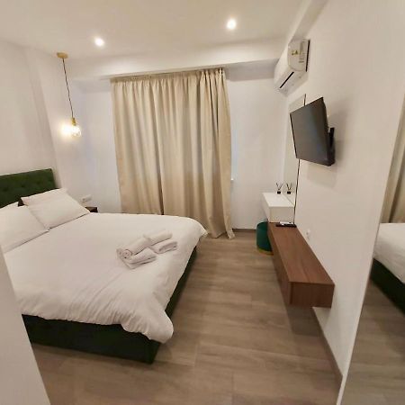 Real City Suites Syntagma 아테네 외부 사진