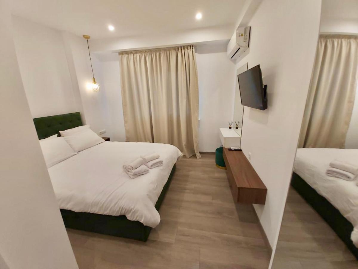 Real City Suites Syntagma 아테네 외부 사진
