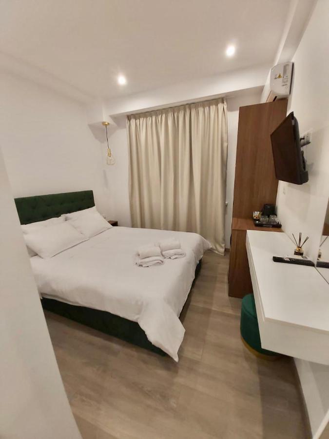 Real City Suites Syntagma 아테네 외부 사진