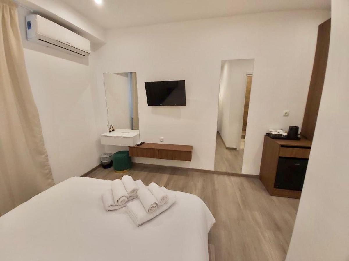 Real City Suites Syntagma 아테네 외부 사진