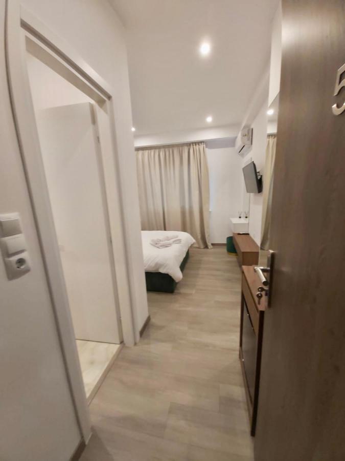 Real City Suites Syntagma 아테네 외부 사진