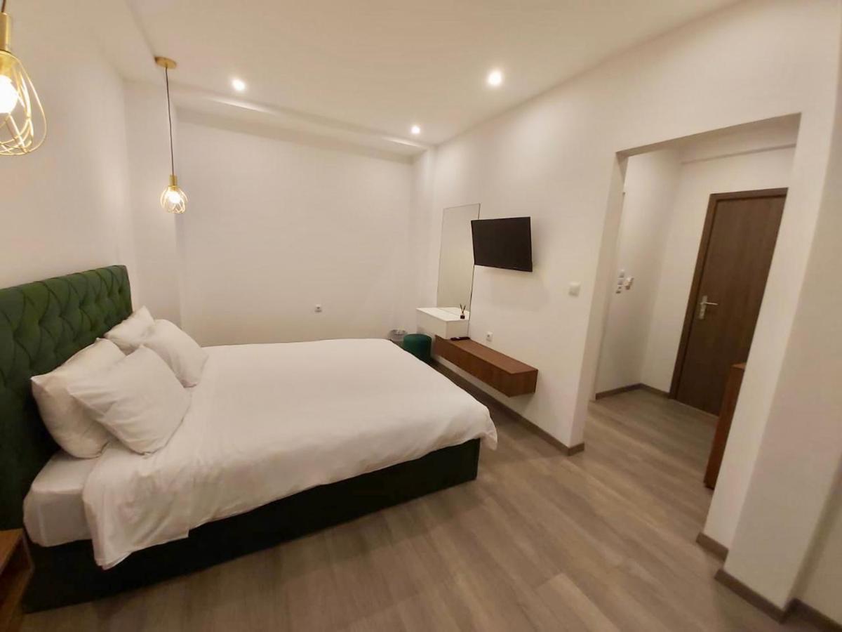 Real City Suites Syntagma 아테네 외부 사진